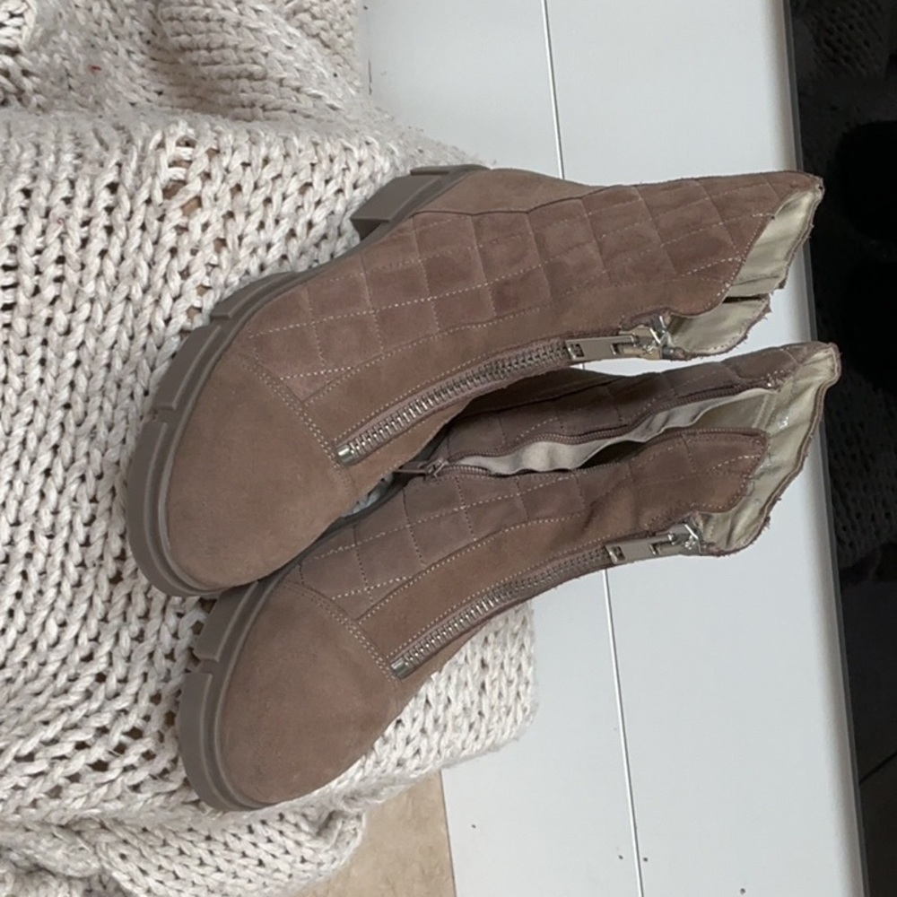 Tan Combat Moto Boots with Quilted Design